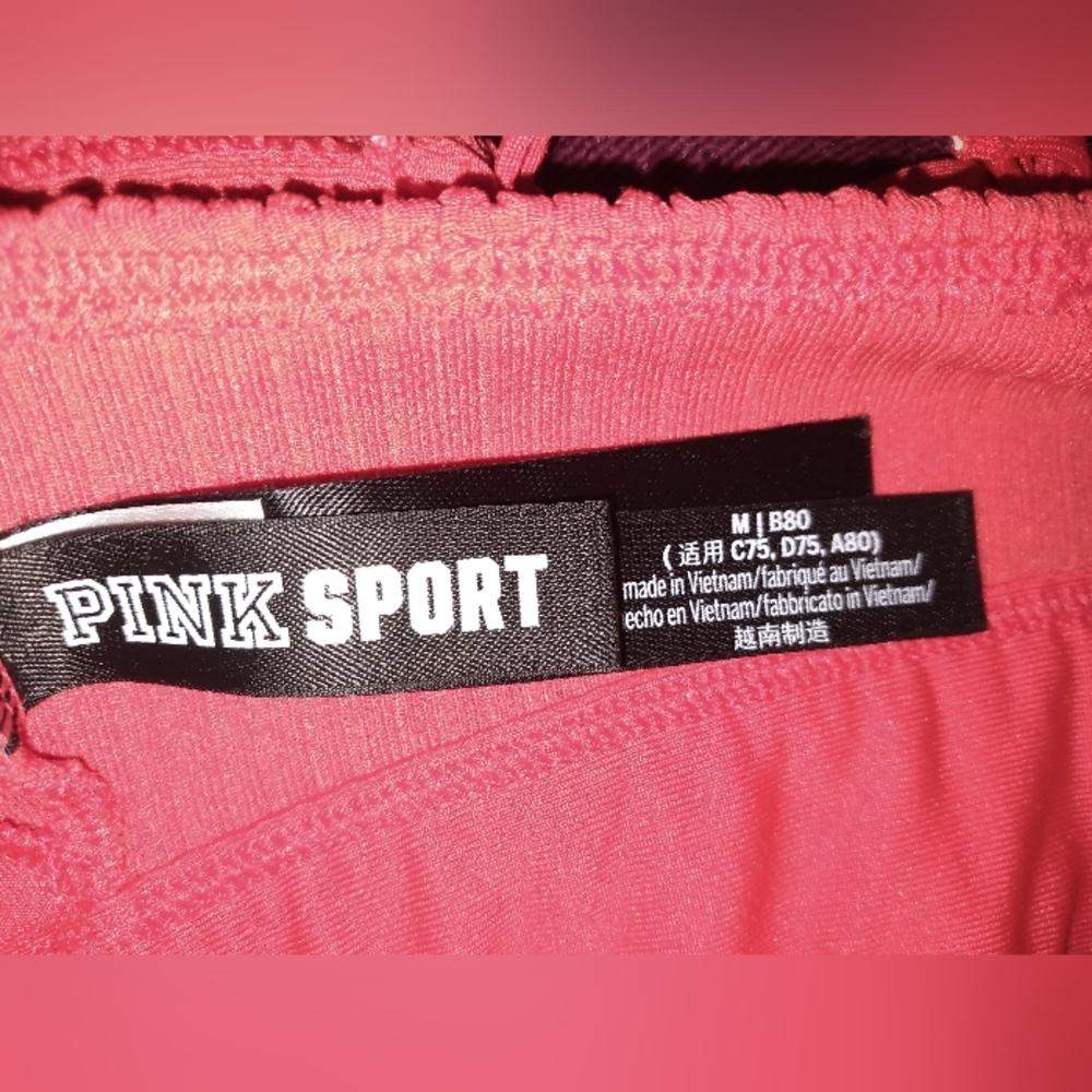 Pink sports bra ultimate lightly lined size M - Picture 6 of 7